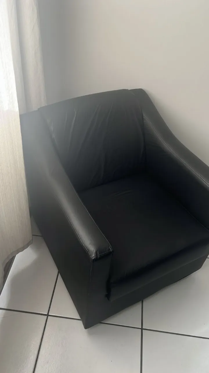 Cadeira Poltrona Reforçada Para Sala E Recepção De Clínica