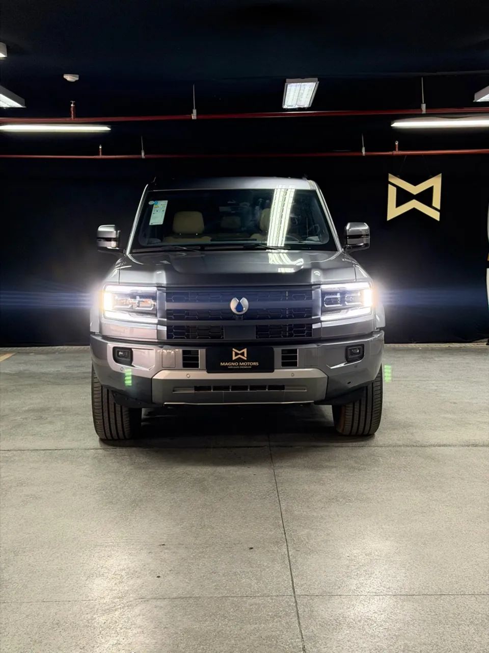 Denza B5 4WD, foto 2 de 18