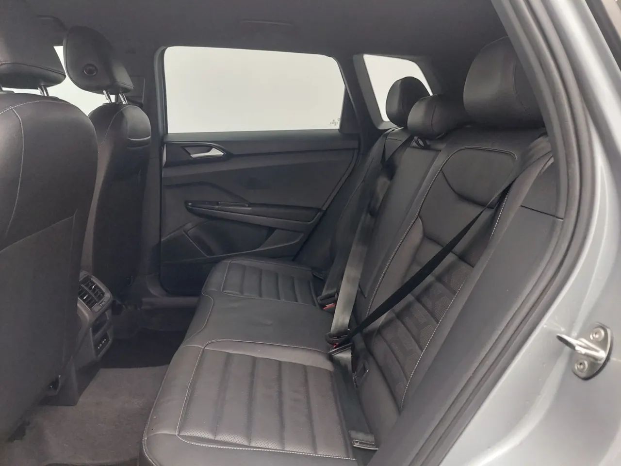 Volkswagen Taos Highline 1.4 250 TSI Flex Aut., foto 17 de 18