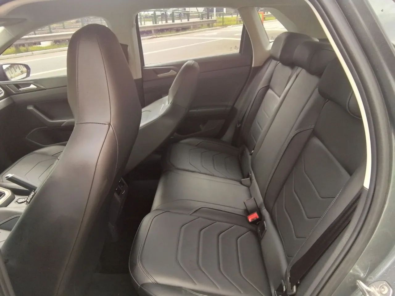 Volkswagen Polo Highline 170 TSI 1.0 Flex 12V Aut., foto 10 de 10