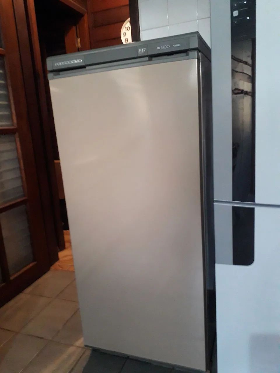 Freezer Prosdócimo vertical uso domestico 127v - Foto 3