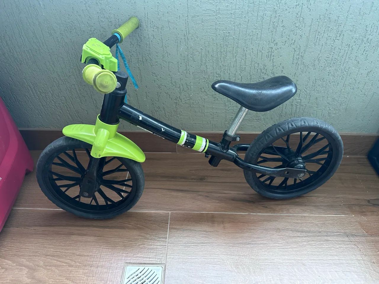 Bicicleta infantil de equilíbrio  - Foto 2