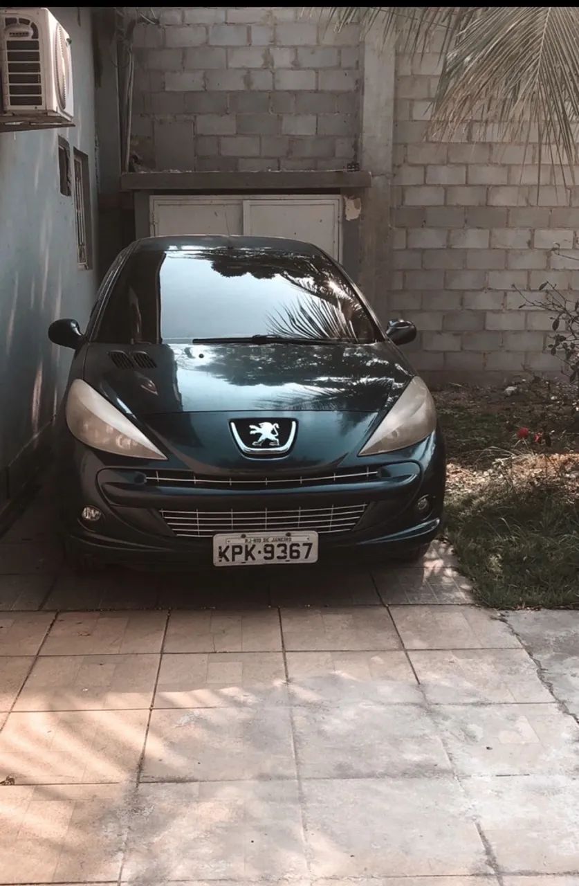 Peugeot 207 207 XR Sport 1.4 Flex 8V 5p 2013