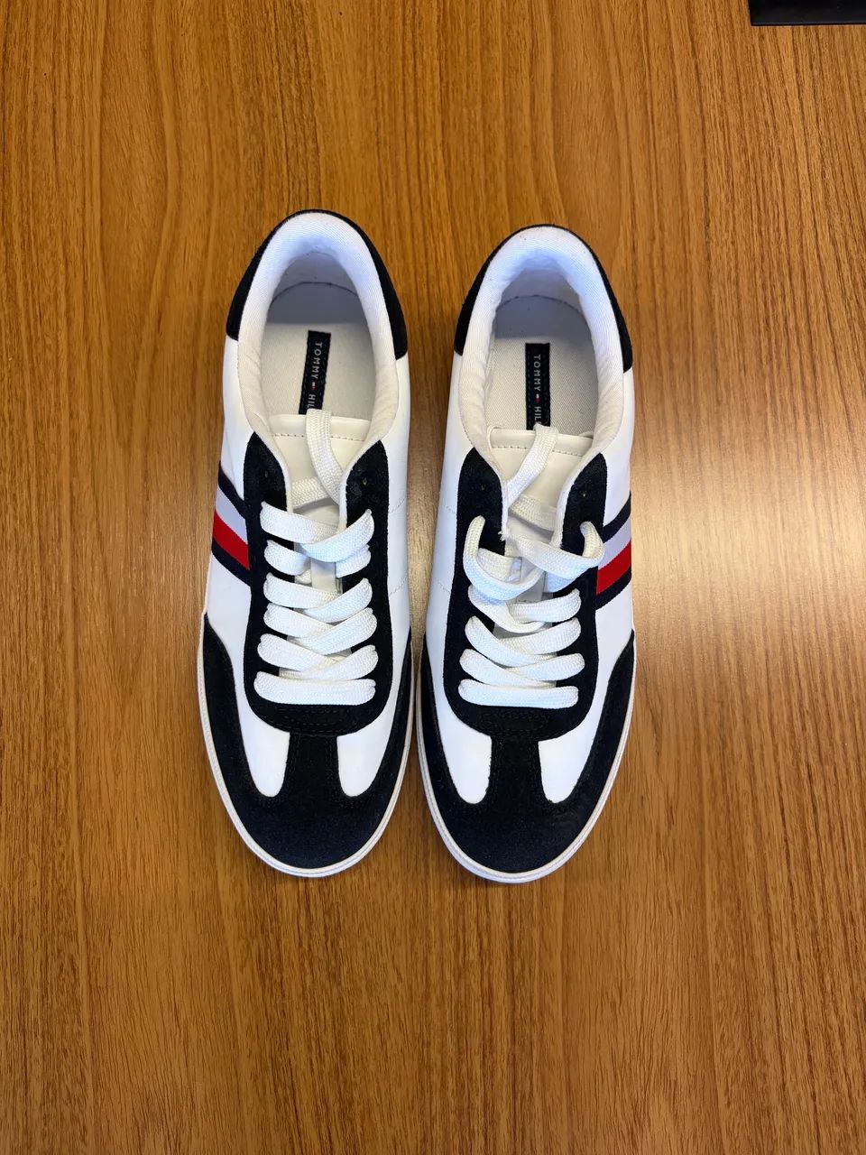 Tênis Tommy Hilfiger
