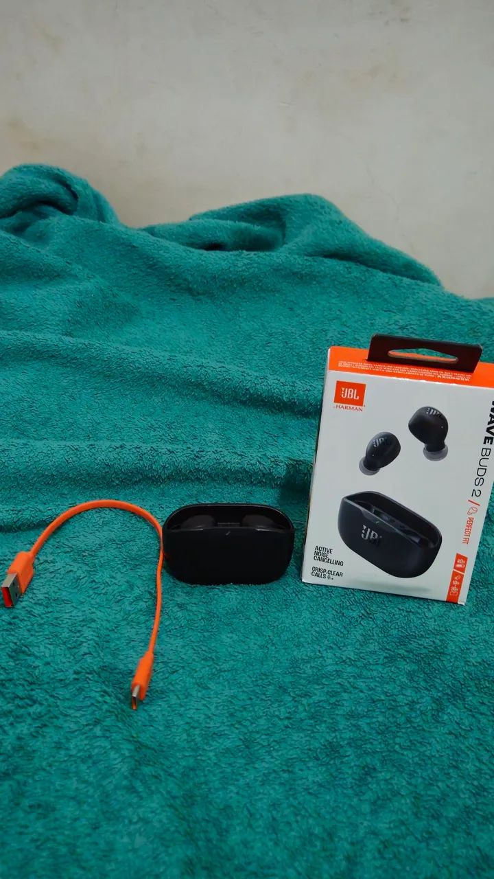 Fonte Bluetooth JBL original + Caixa e Carregador completo