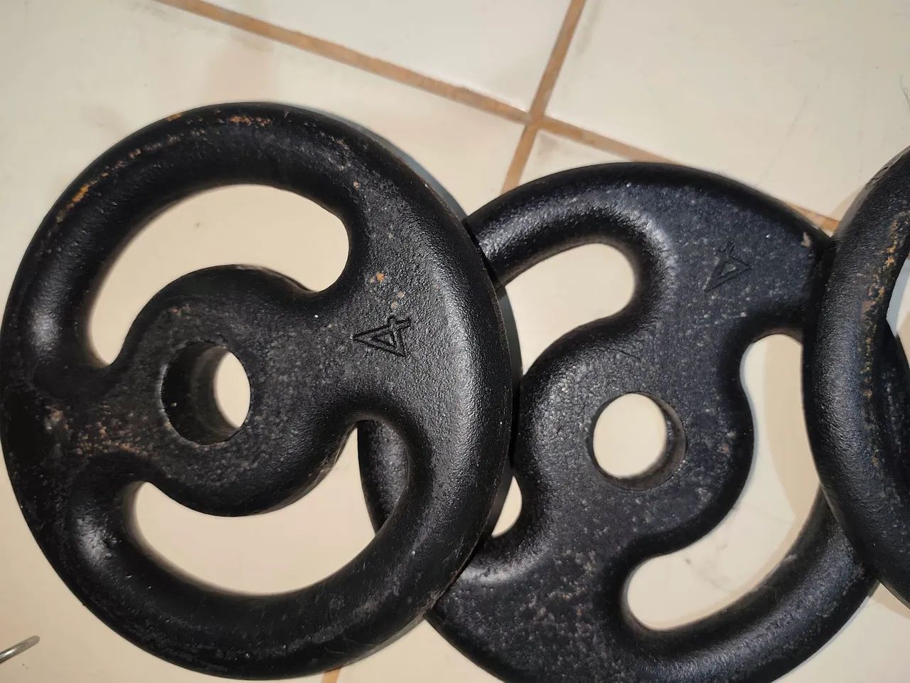 Anilhas e barra - 180,00  - Foto 2