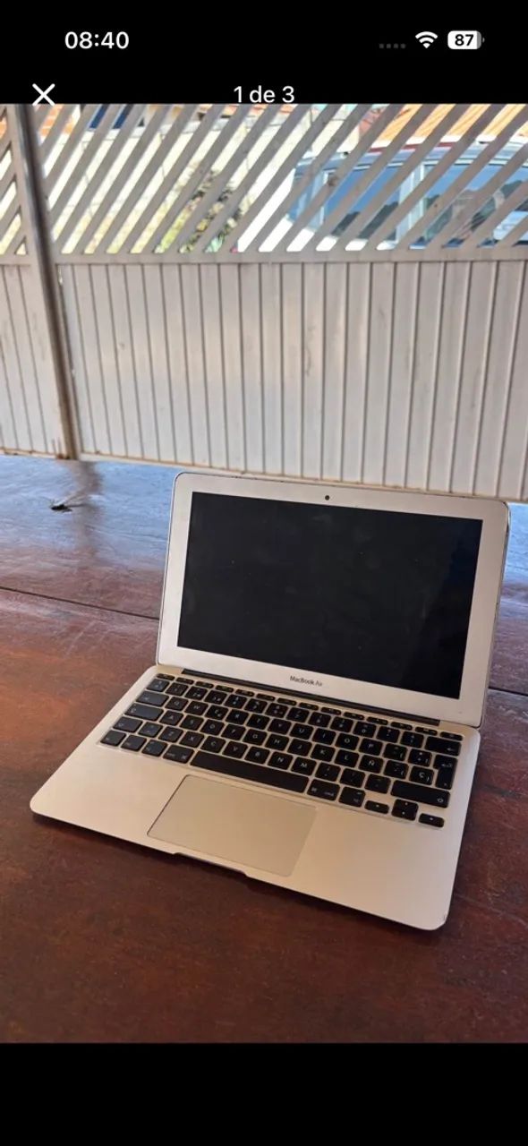 MacBook Air 11? Mid 2013 - Intel i5 | 4 GB RAM | SSD | macOS Big