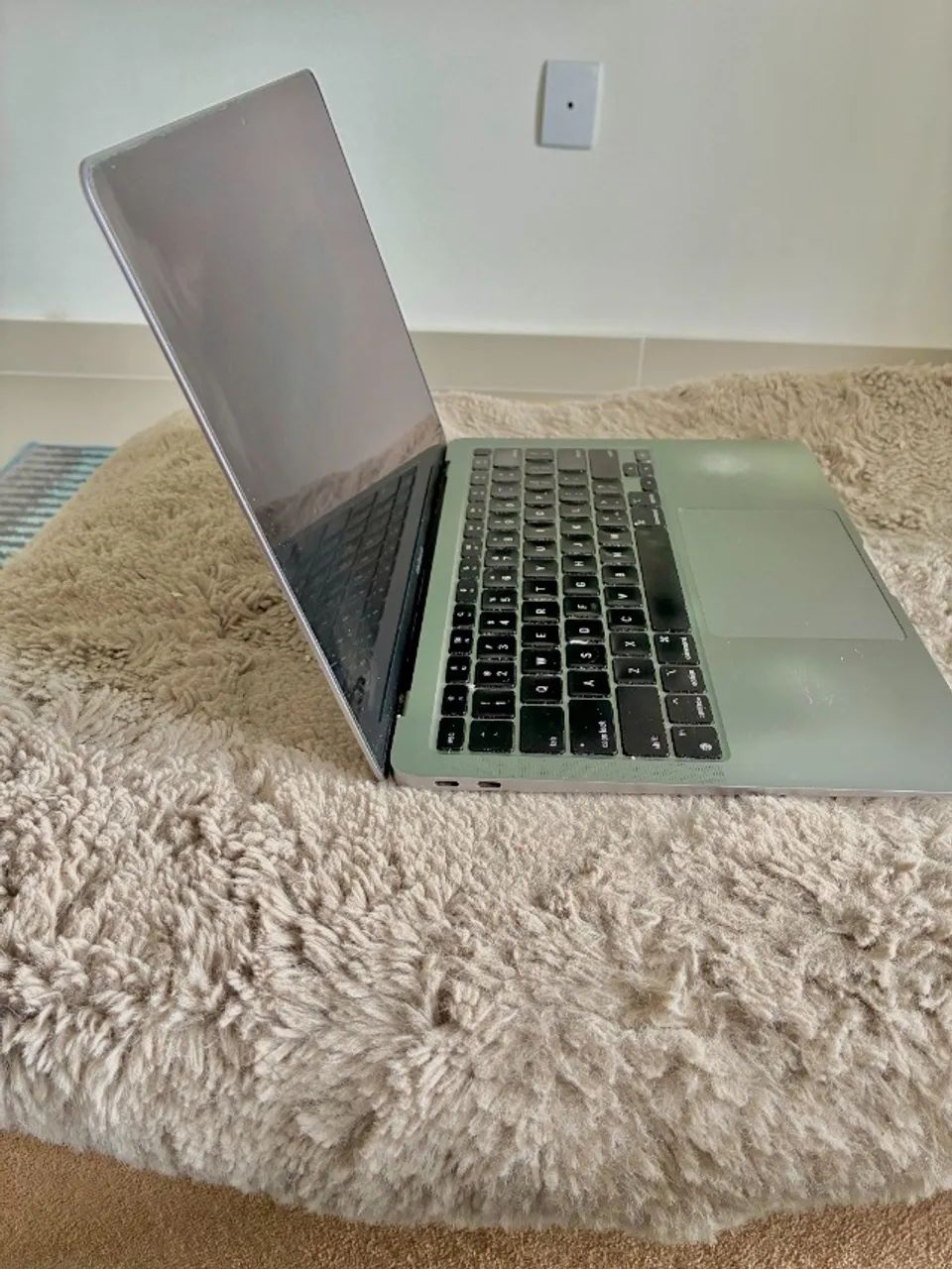 MacBook Air / 2021 - M1 - 8GB - 256GB/ Bateria 83% - Notebooks