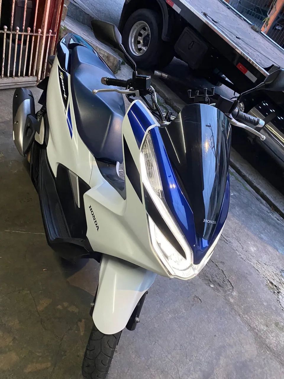 Honda PCX Sport 150 2022 - Foto 2