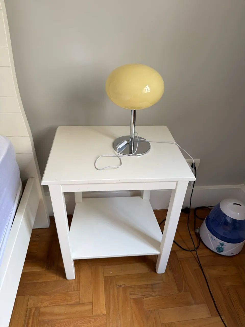 Cama queen e mesa de cabeceira (sem colchão) - Foto 3