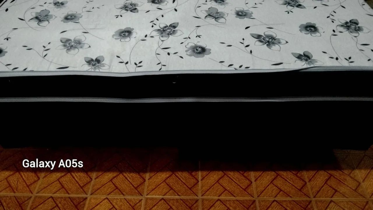 Cama box de Casal com Cabeceira Estofada