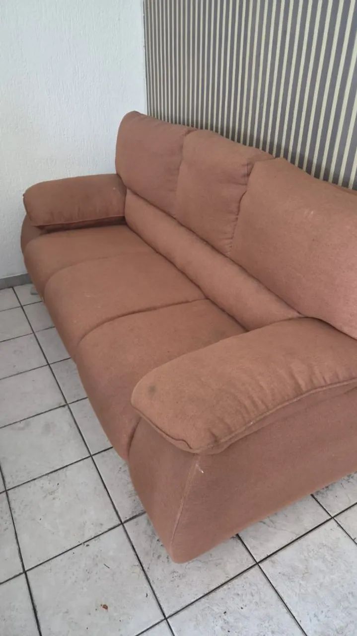 sofá 3 lugares - Foto 2