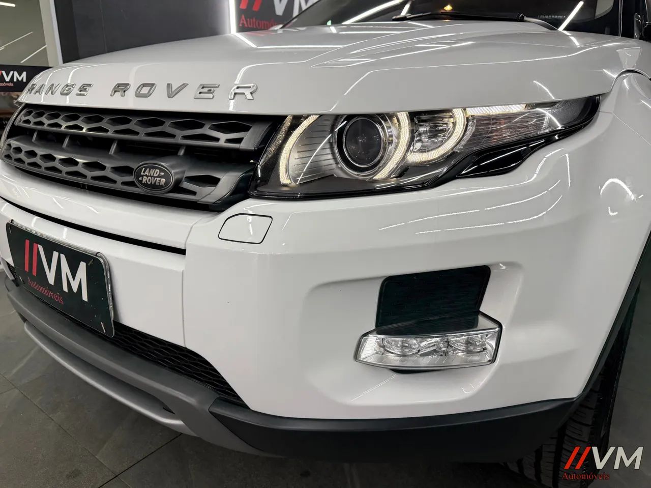 Land Rover Range Rover Evoque Pure Tech 2.0 Aut. 5P 2013 - Foto 4