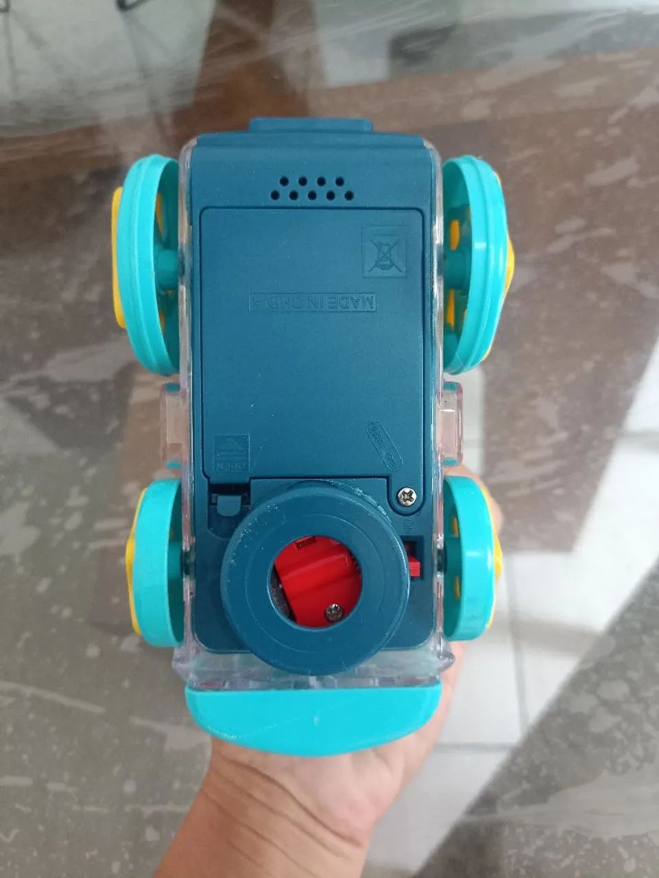 Trenzinho de brinquedo translúcido  - Foto 2
