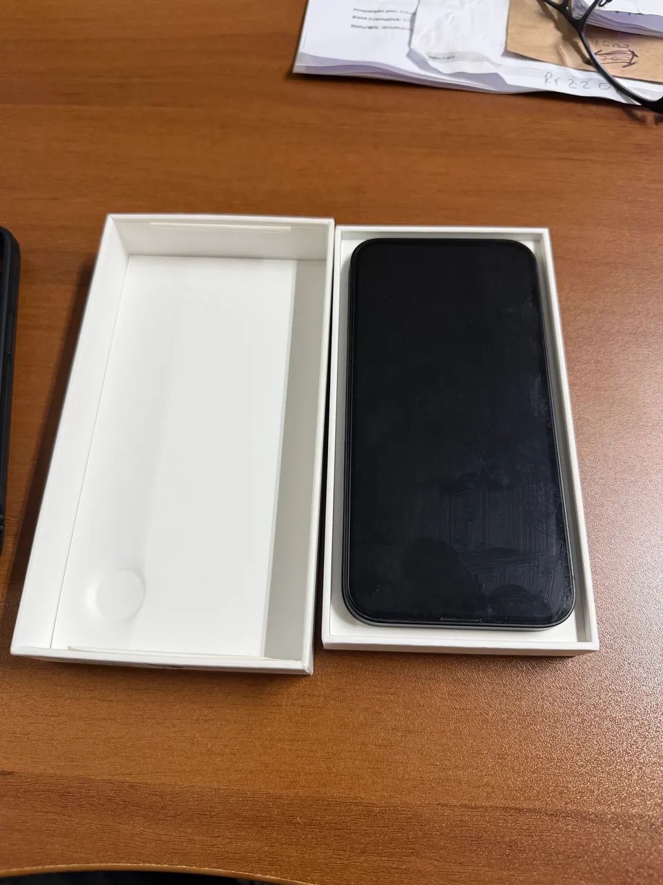 Iphone 16e.  novíssimo!! - Foto 2