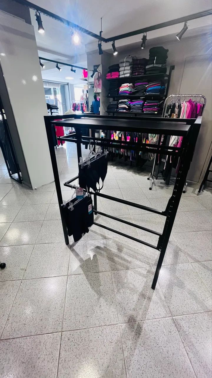 Kit arara expositora para loja de roupas montável  - Foto 2