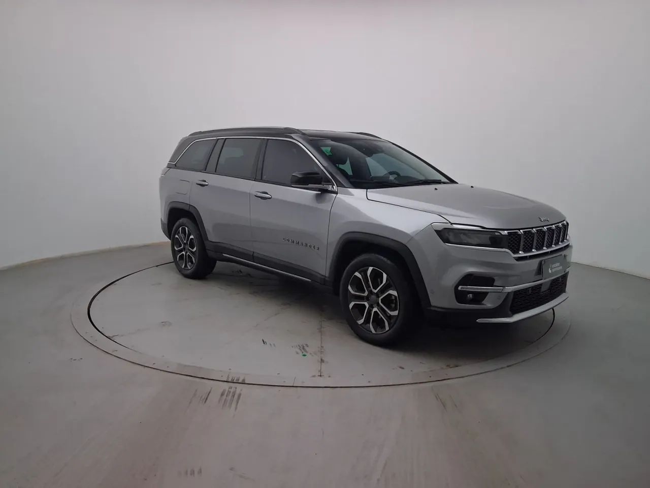 Jeep Commander Limited T270 1.3 TB Flex Aut., foto 7 de 18