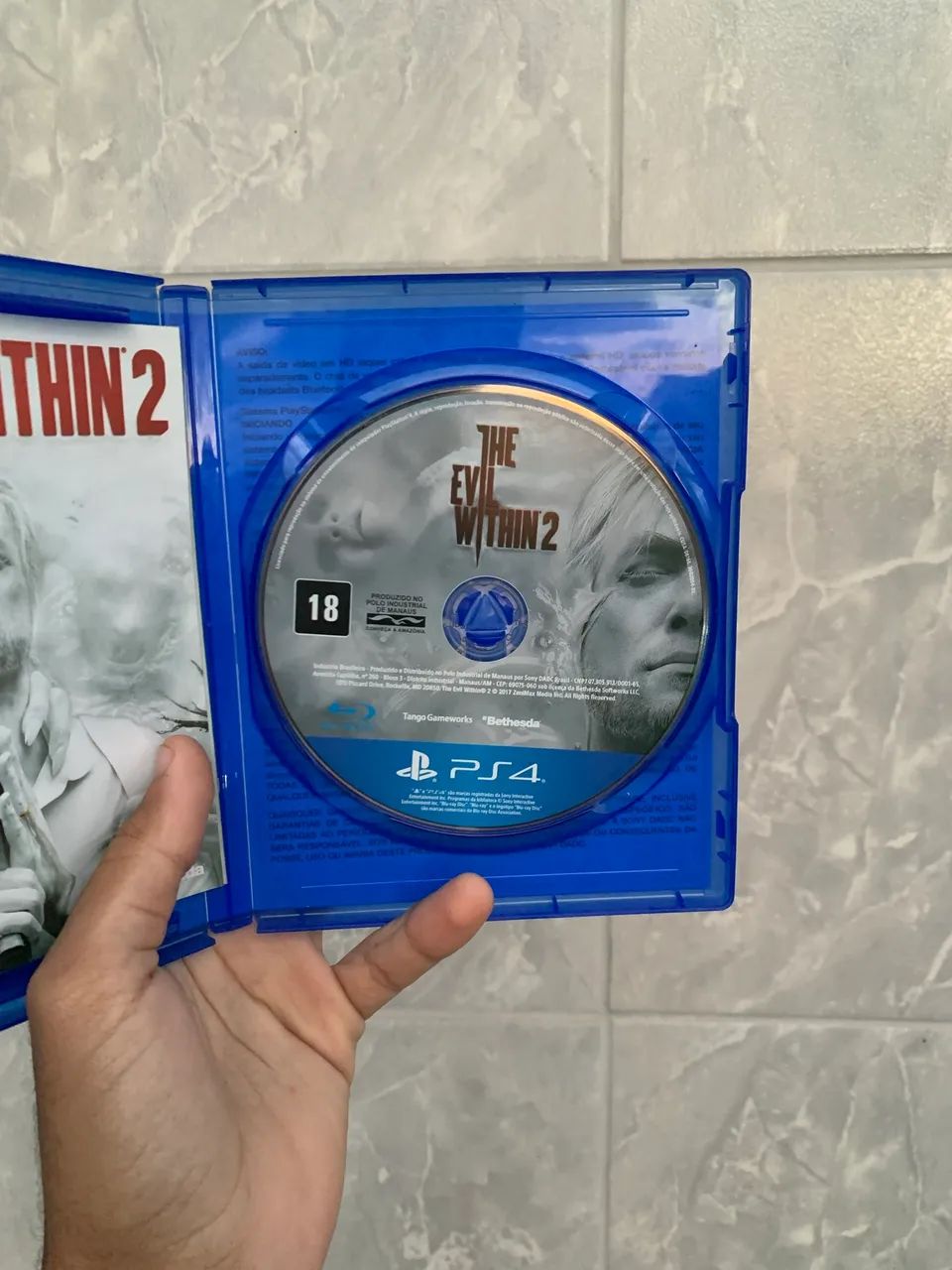 The Evil Within 2 - jogo de ps4 - Foto 2