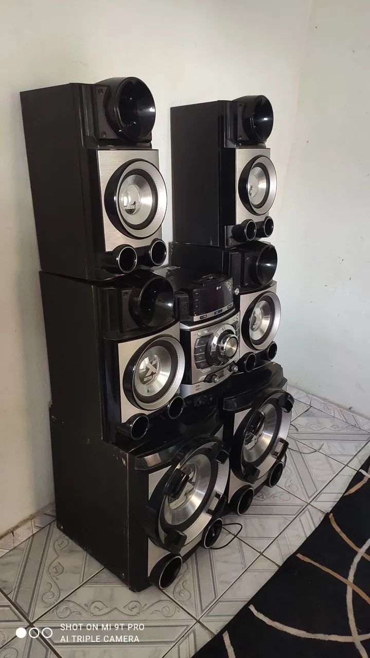 Som da lg muito grande treme tudo vendo barato
