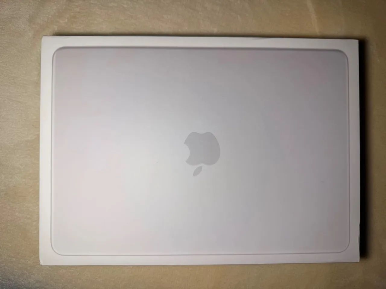 MacBook Neo - Prateado - 256GB - Foto 3