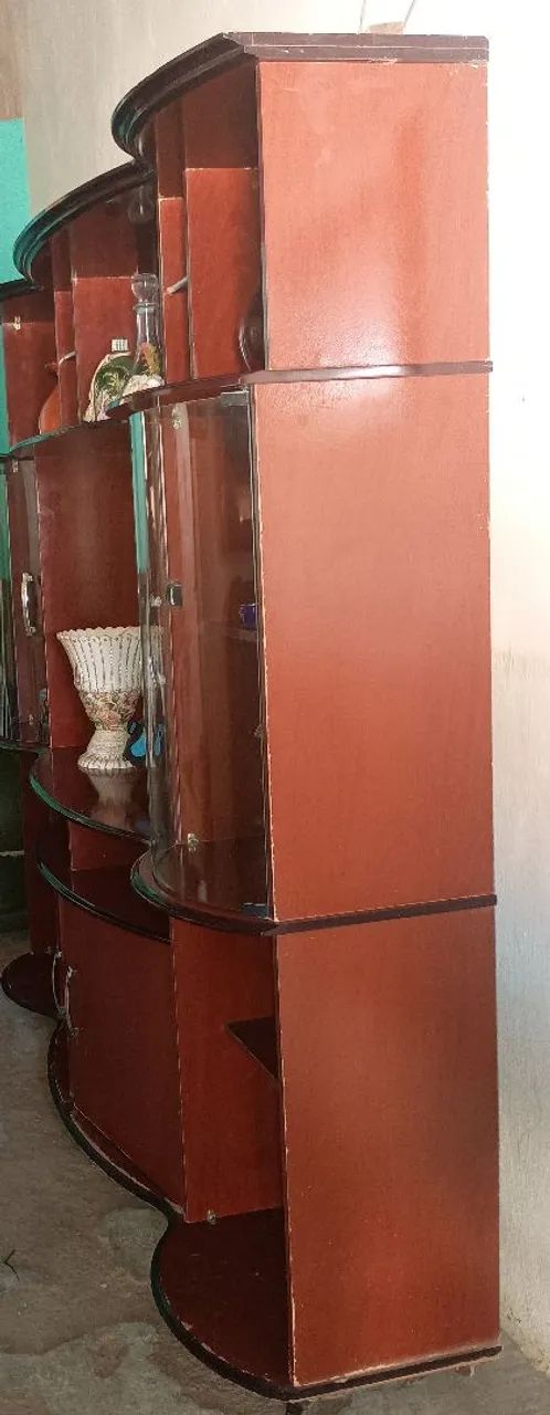 Estante ótima pra usar na sua sala  - Foto 3