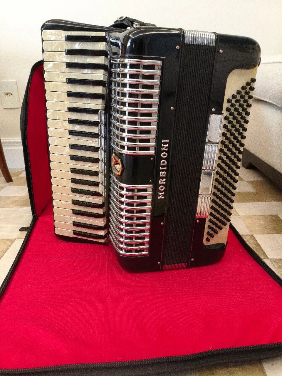 Acordeon 120 baixos  - Foto 2