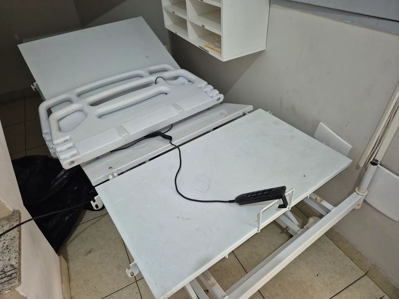 Cama para acamado elétrica  - Foto 2