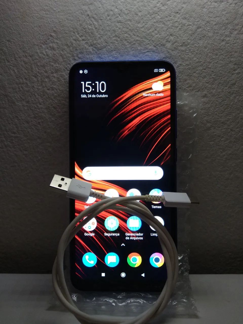 POCO C3- QUASE NOVO