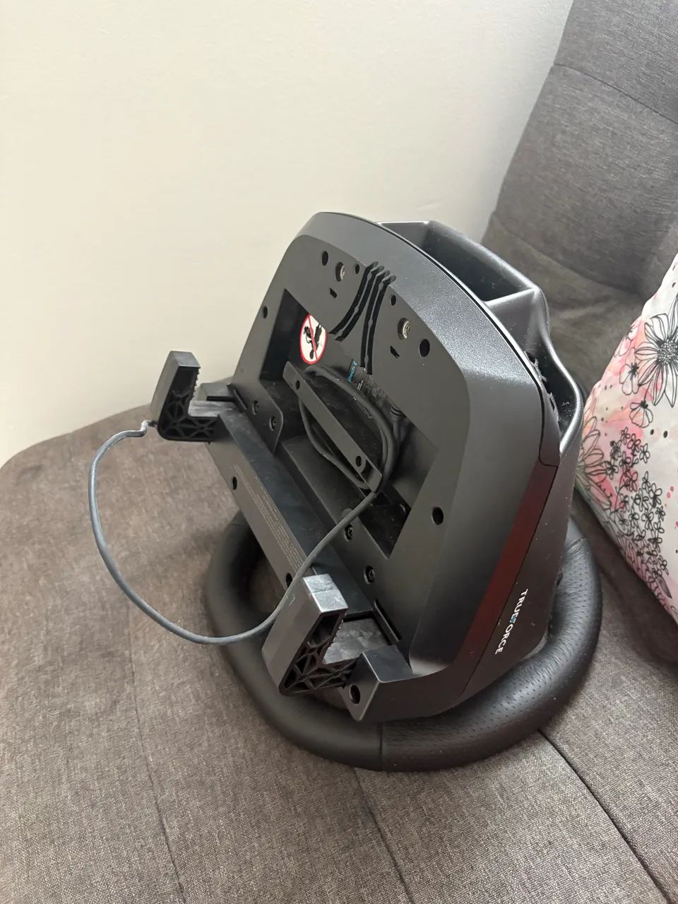 Volante Logitech PS5 - Foto 3