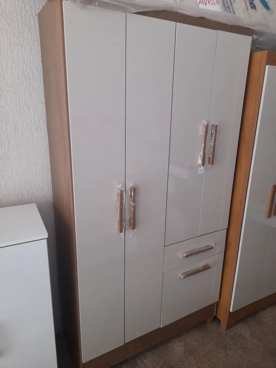 Guarda-roupa De Solteiro Roupeiro NOVO