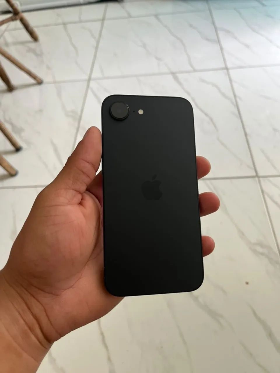 iPhone 16e - Foto 2