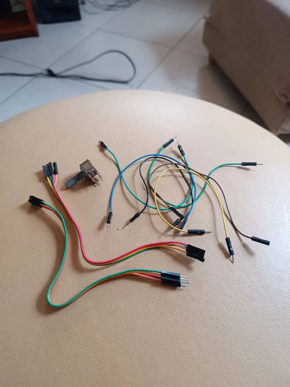 Kit de Robótica e Eletrônica com Protoboard MB-102 - Foto 5