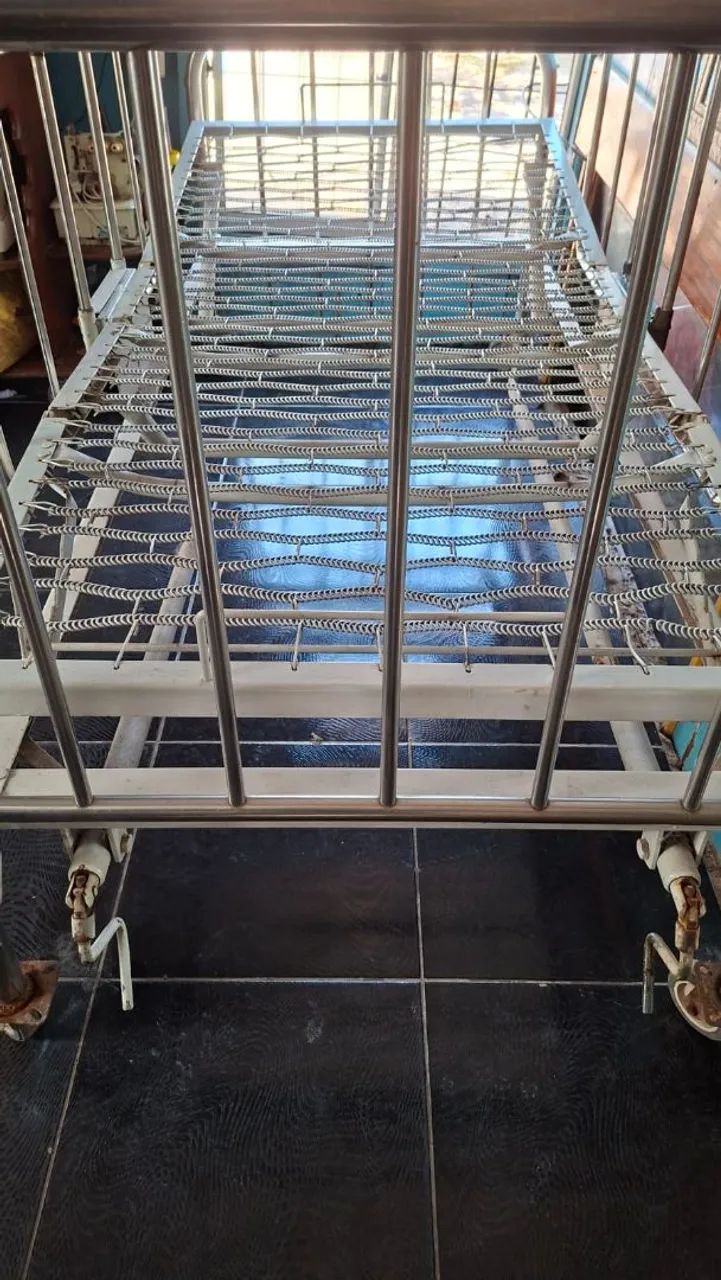 Cama hospitalar de mola - Foto 2
