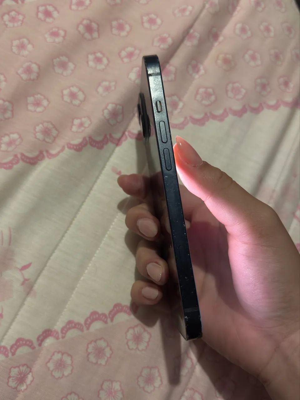 RAPIDO Vendo iPhone 13 de 128GB, cor meia-noite (preto). - Foto 3