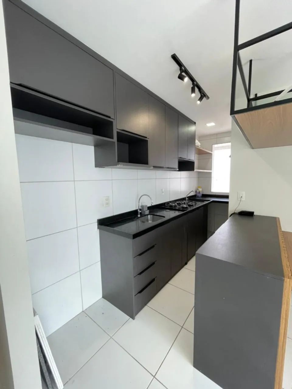 Apartamento em Candeias, 2 quartos (sendo um com suite) - Foto 5