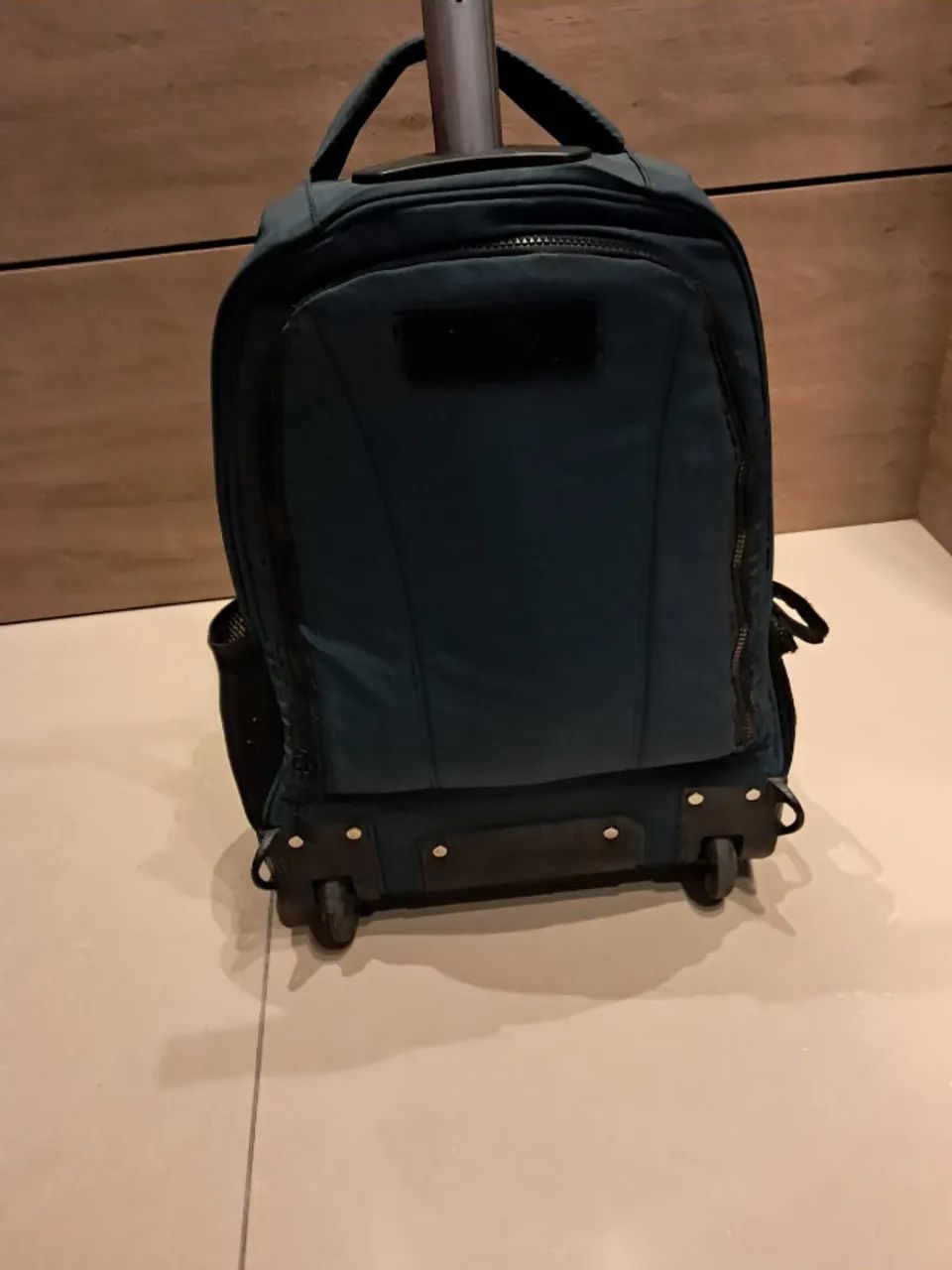 Mochila estudantil Bem resistente - Foto 3