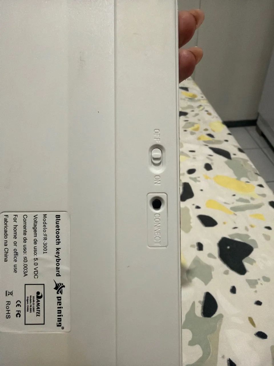 TECLADO NOVO E CONSERVADO - VIA BLUETOOTH - Foto 3