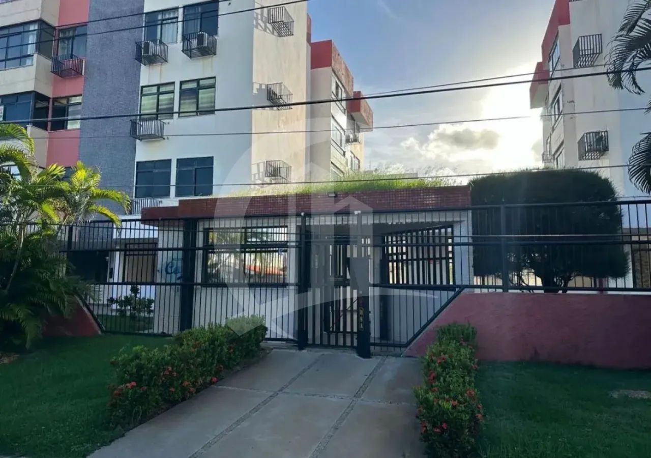 Apartamento com 3 Quartos (1 Suíte) à Venda no Residencial Corais