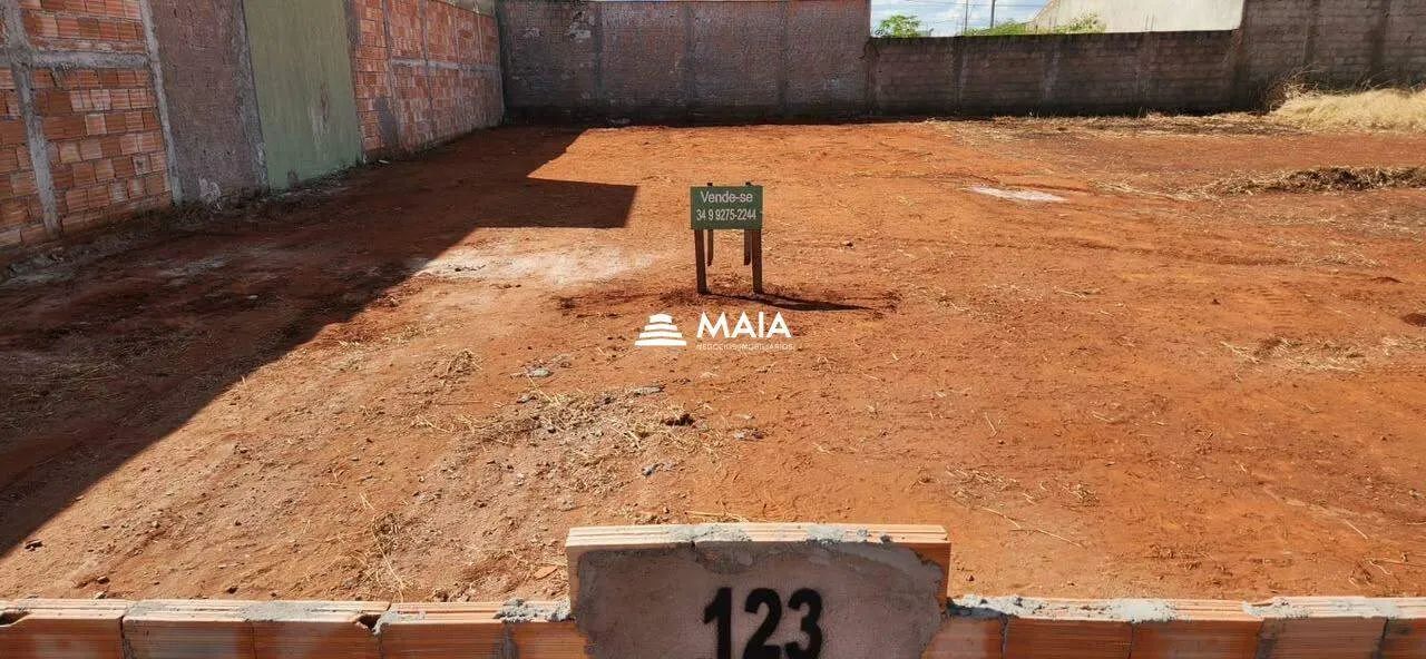 Terreno à venda no Parque das Laranjeiras II - Foto 2