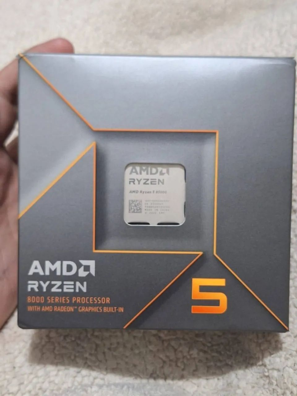 Ryzen 5 8500G - Foto 2