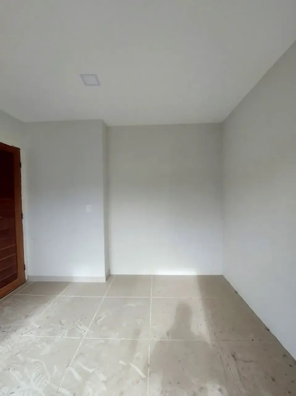 Loja com vitrine, centro de porto, perto da rotatória, com 2 quartos, 75m², 1 garagem, - Foto 4