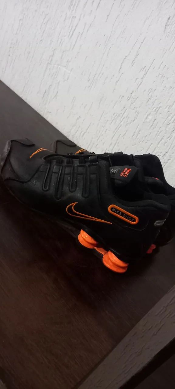 Tênis Nike Shox 40 