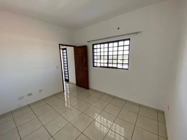 Alugo Apartamento com Garagem no Centro de Paranavaí-PR - Foto 5