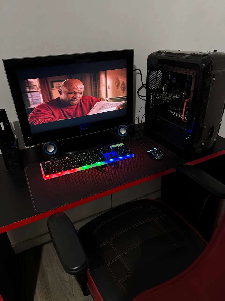 SETUP COMPLETO - Pc i7 + RX 550 4GB + MESA + CADEIRA