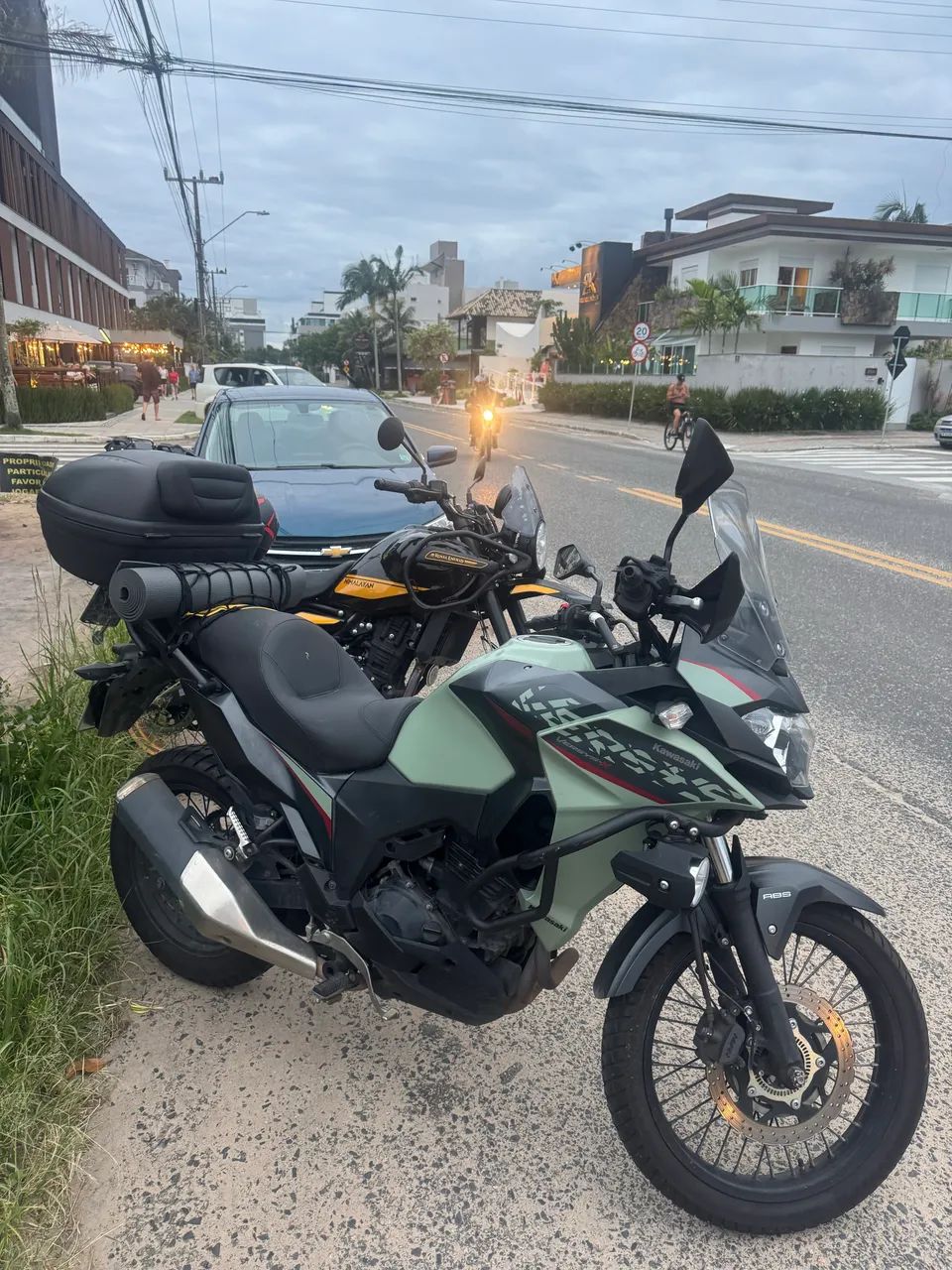 Versys 300 Tourer 2023 - Foto 2
