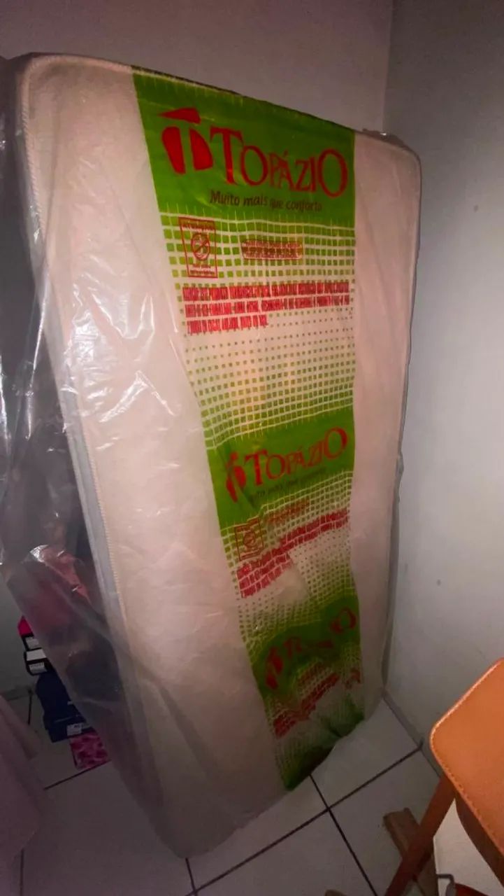 Vendo cama solteiro