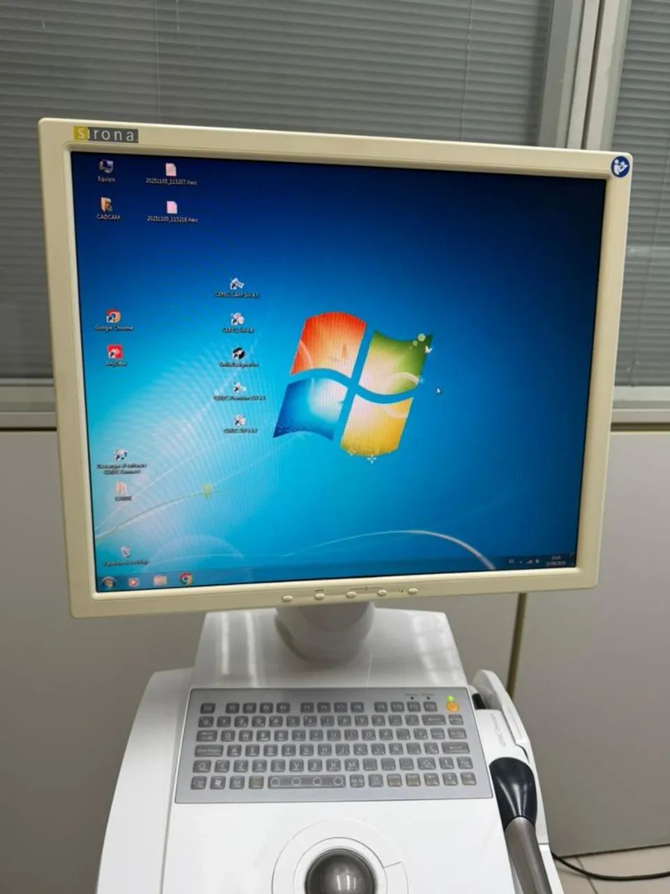 Scanner intraoral CEREC Omnicam AC 4.6 - Foto 4