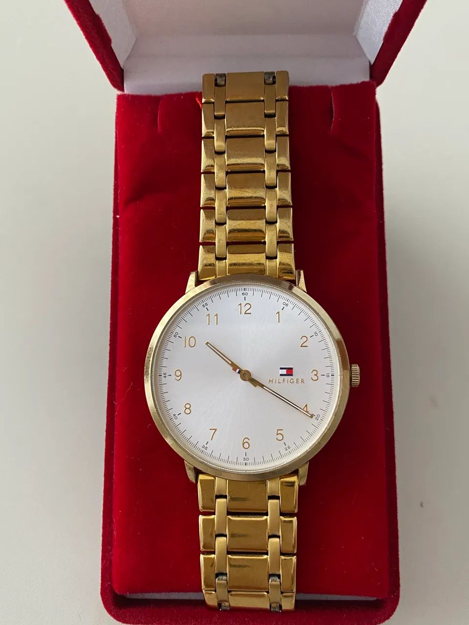 Relógio Tommy Hilfiger Feminino Dourado - Foto 2