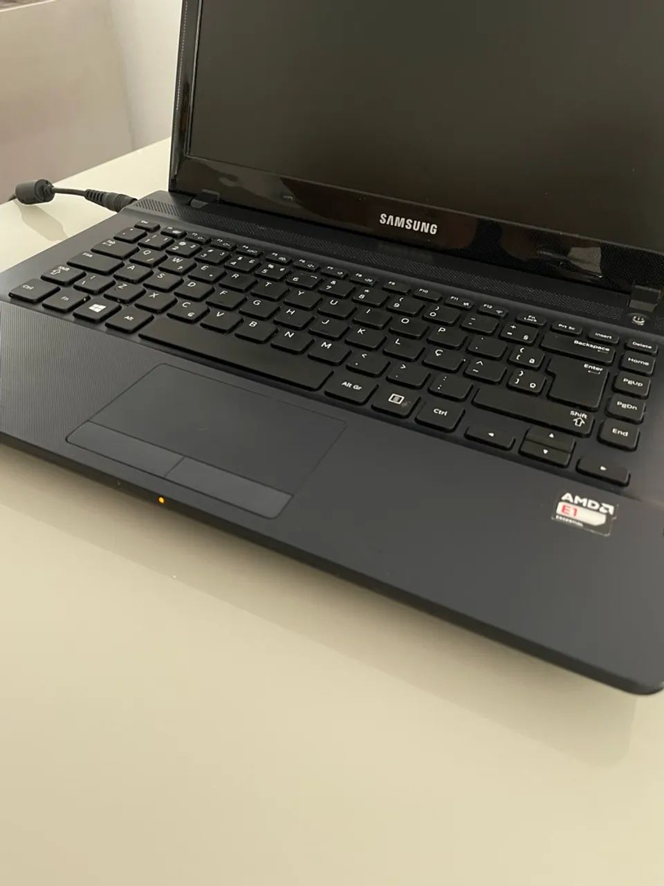 Notebook Samsung AMD E1, 6GB RAM, HD 500GB e Windows 10 - Foto 3