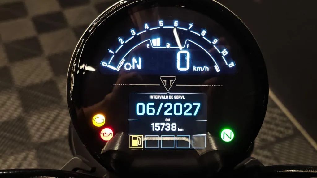 TRIDENT 660 - Foto 2